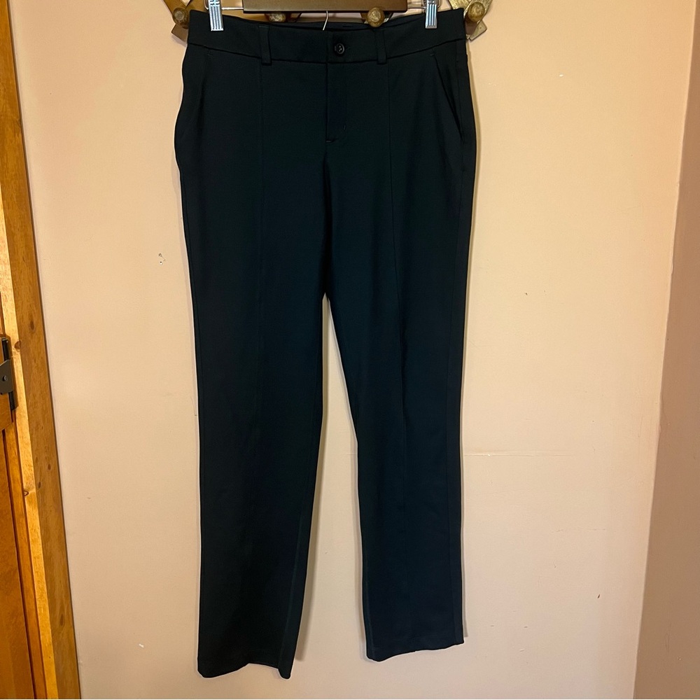 Duluth Women’s Black Ponte Pro Straight Leg Pants